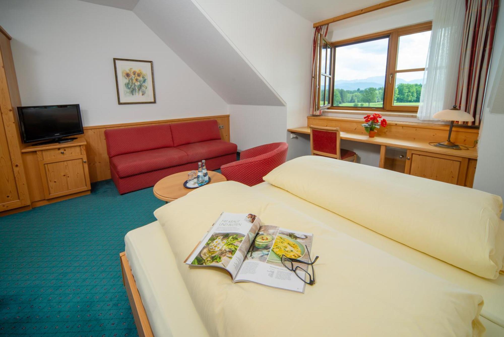 Landhotel Hoisl-Braeu Penzberg Esterno foto